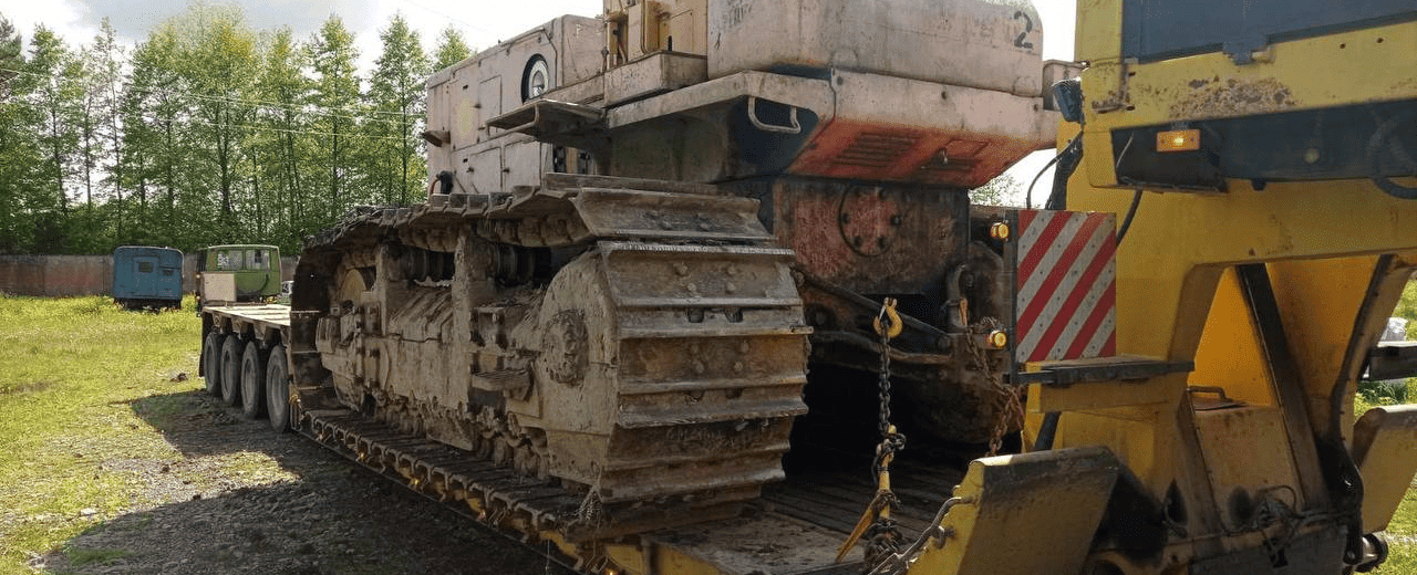 Перевезення трубоукладача Komatsu D355C